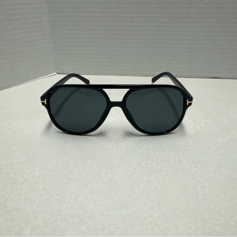Herjour Retro Trendy Aviator Sunglasses for Women Or Men - NIB - 2 Pair